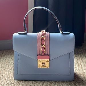 ALDO WOMEN PURSE GREAT CONDITION